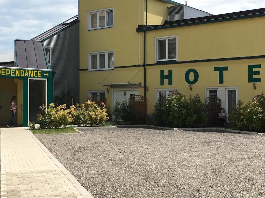 Hotel Asperner Lowe Wiedeń Zewnętrze zdjęcie